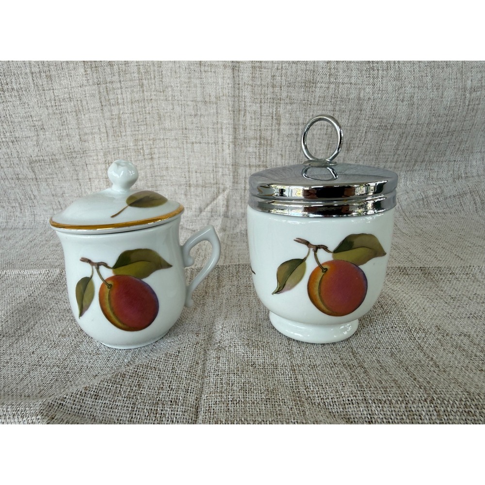 Royal Worcester Egg Coddlers Set of 2 White Excellent Evesham Gold Chrome
